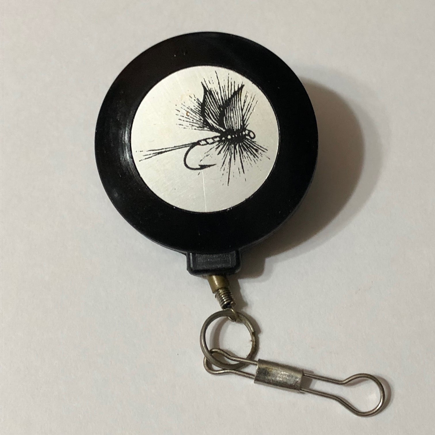 Fly Master Retractor - Large, plastic